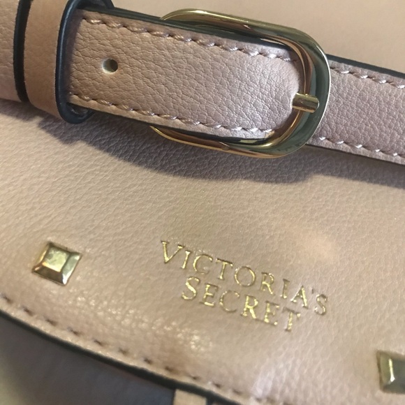 Victoria’s Secret Crossbody Purse - Picture 7 of 8